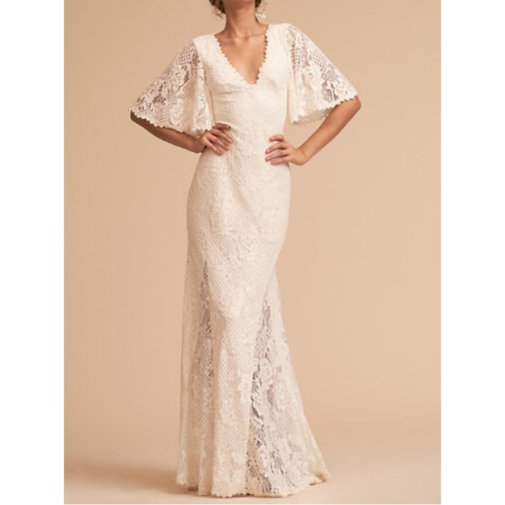 Anthropologie White Lace Bridal Gown with Flutter Sleeves - Picture 2 of 8